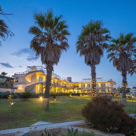 Jonium Hotel - Amazing Sea View And Swimming Pool Pulsano Buitenkant foto