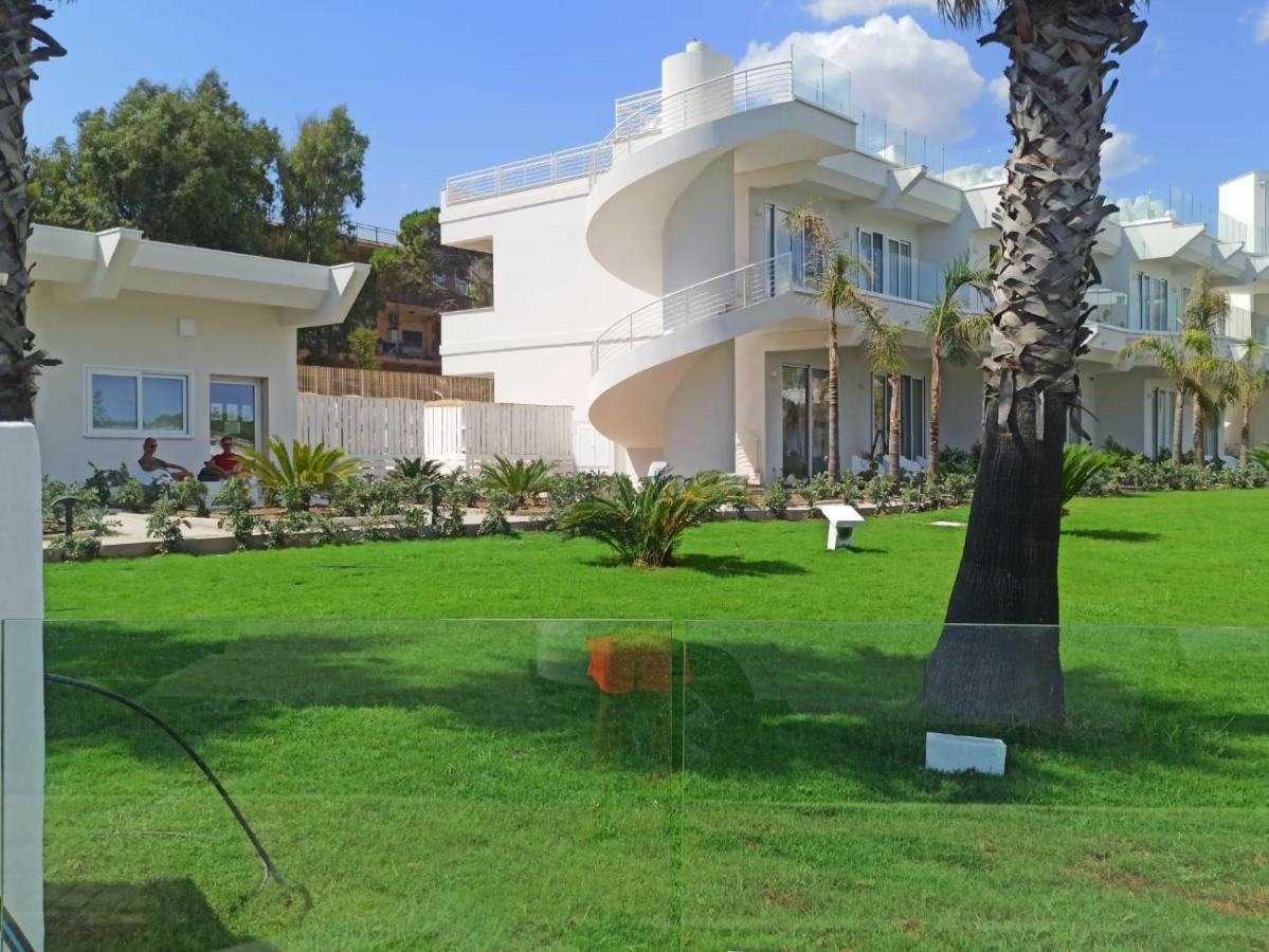 Jonium Hotel - Amazing Sea View And Swimming Pool Pulsano Buitenkant foto