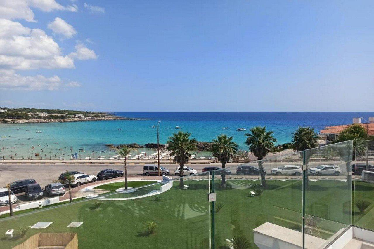 Jonium Hotel - Amazing Sea View And Swimming Pool Pulsano Buitenkant foto