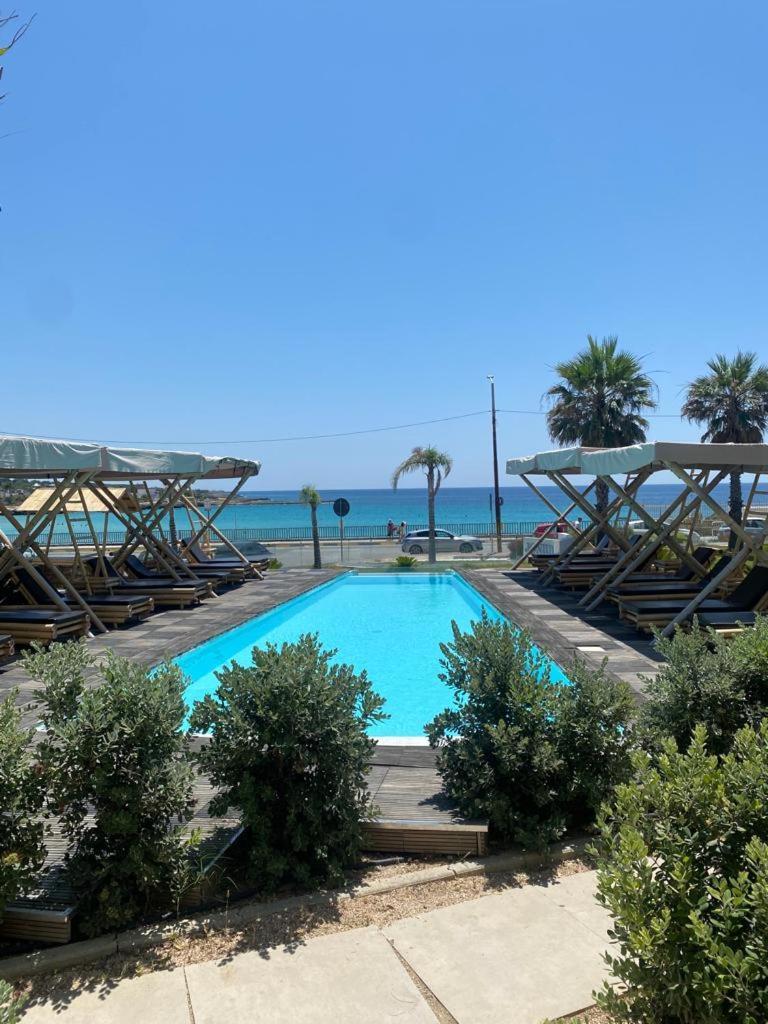 Jonium Hotel - Amazing Sea View And Swimming Pool Pulsano Buitenkant foto