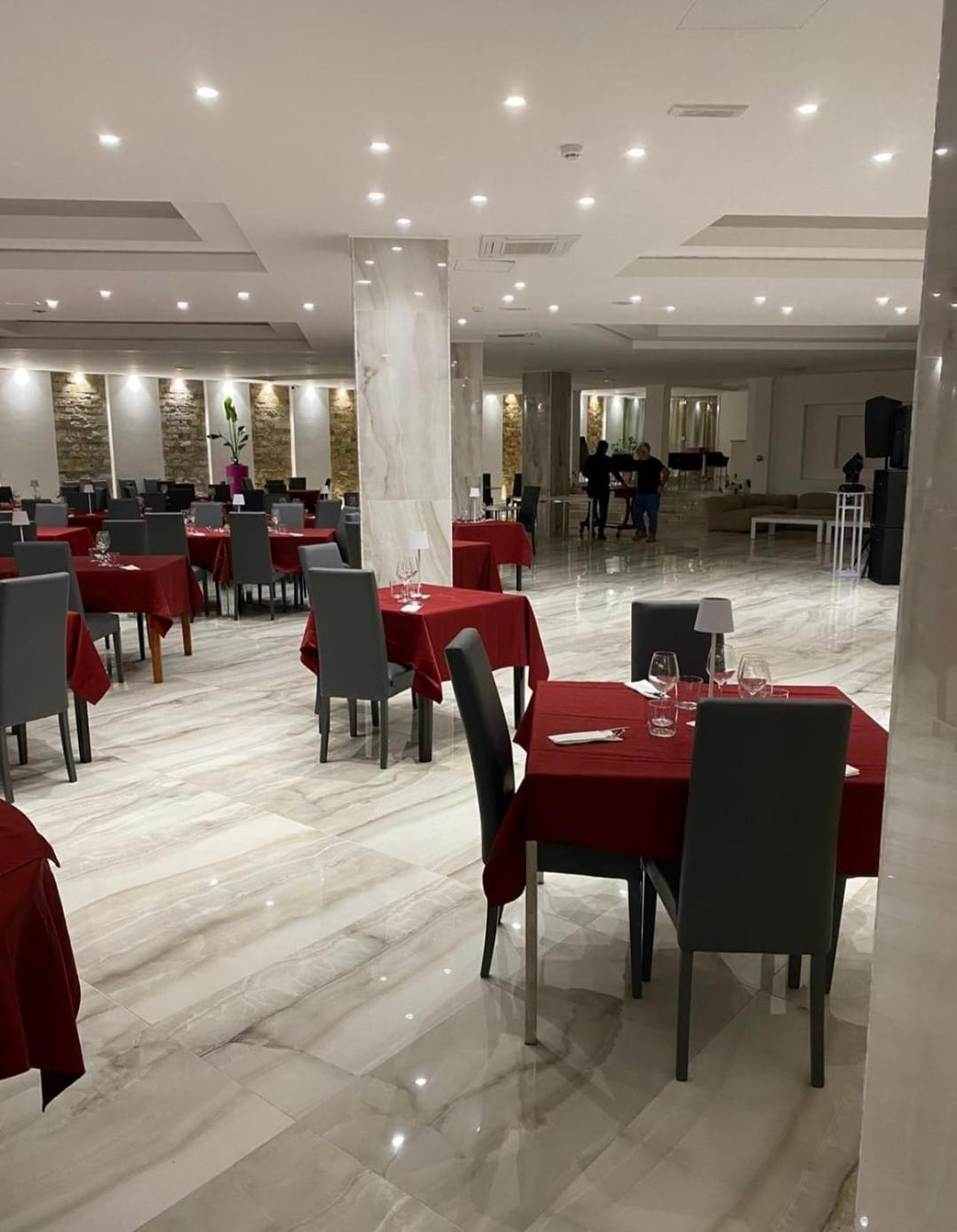 Jonium Hotel - Amazing Sea View And Swimming Pool Pulsano Buitenkant foto