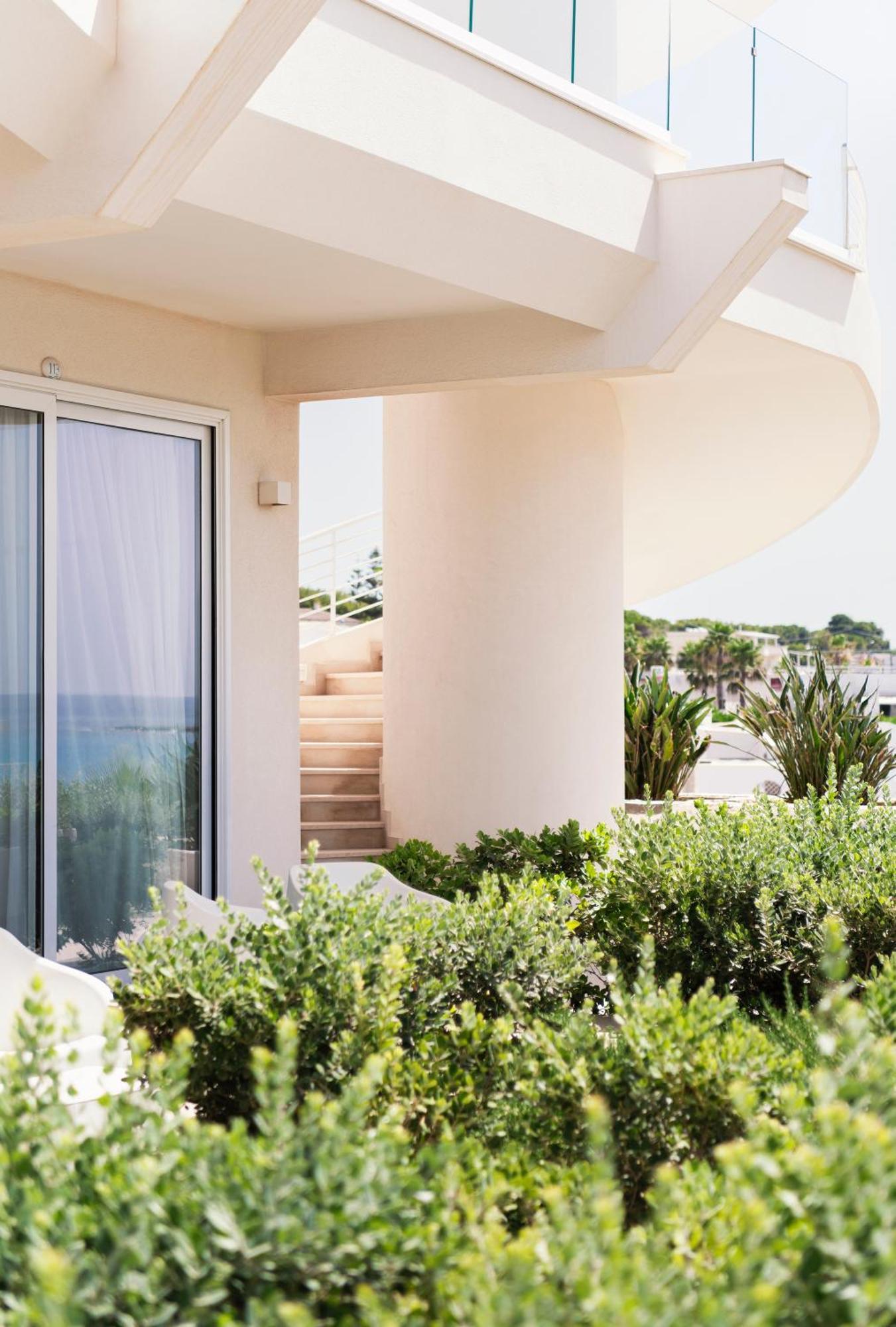 Jonium Hotel - Amazing Sea View And Swimming Pool Pulsano Buitenkant foto